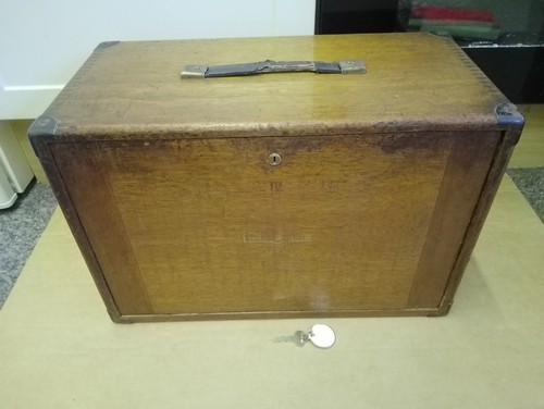 Vintage wooden seven drawer